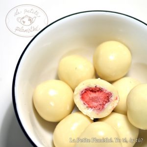Bolsita de Fresas con Chocolate Blanco 100g