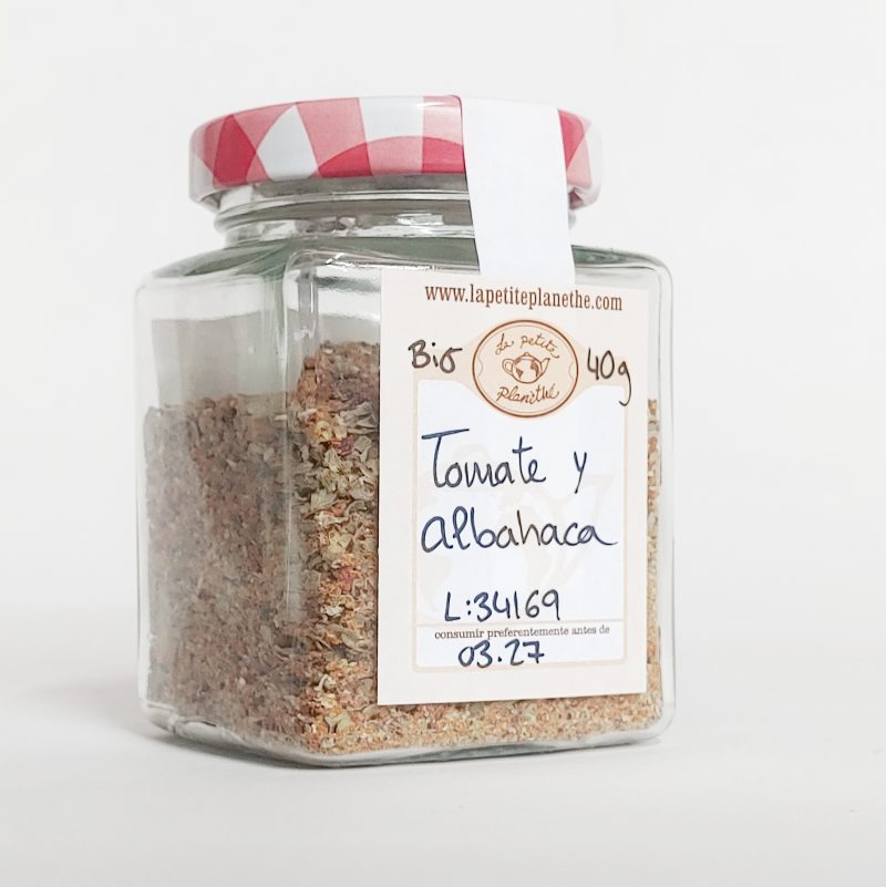 Tomate y Albahaca